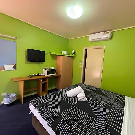 City East Motel Melbourne Exterior photo